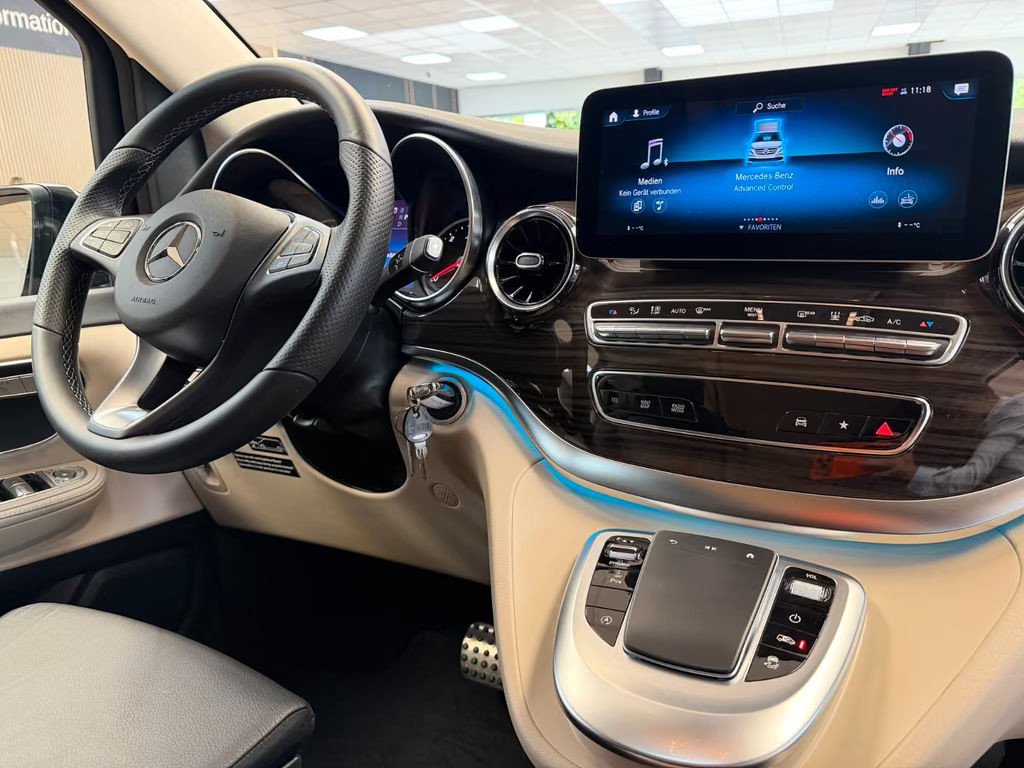 Mercedes-Benz Marco Polo