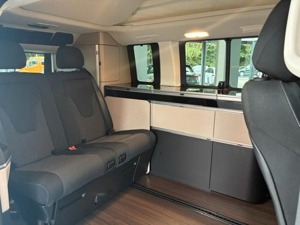 Mercedes-Benz Marco Polo