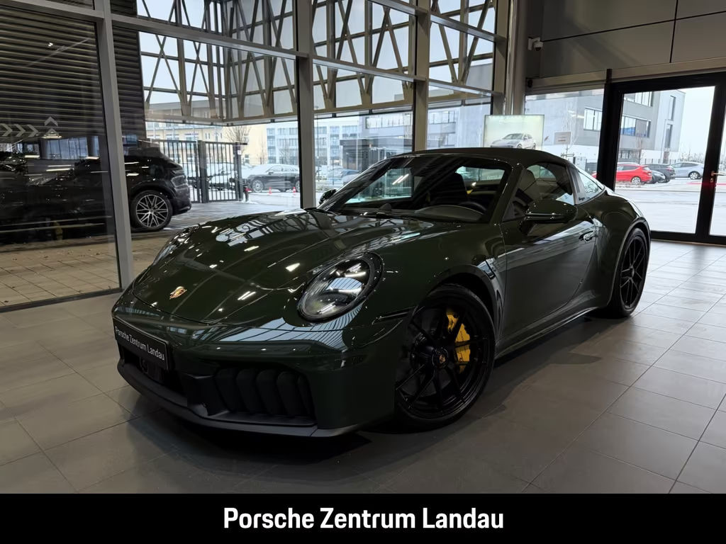 Porsche 911 GTS 4 992 Targa