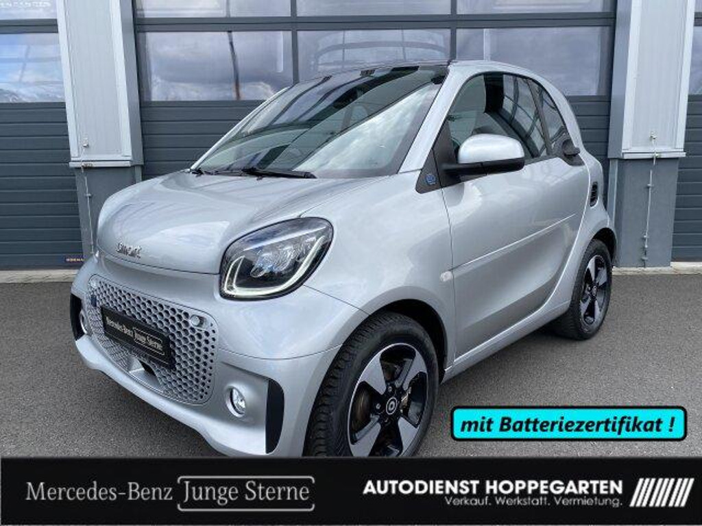 Smart EQ fortwo smart EQ fortwo Exclusive LED Panorama Kamera...