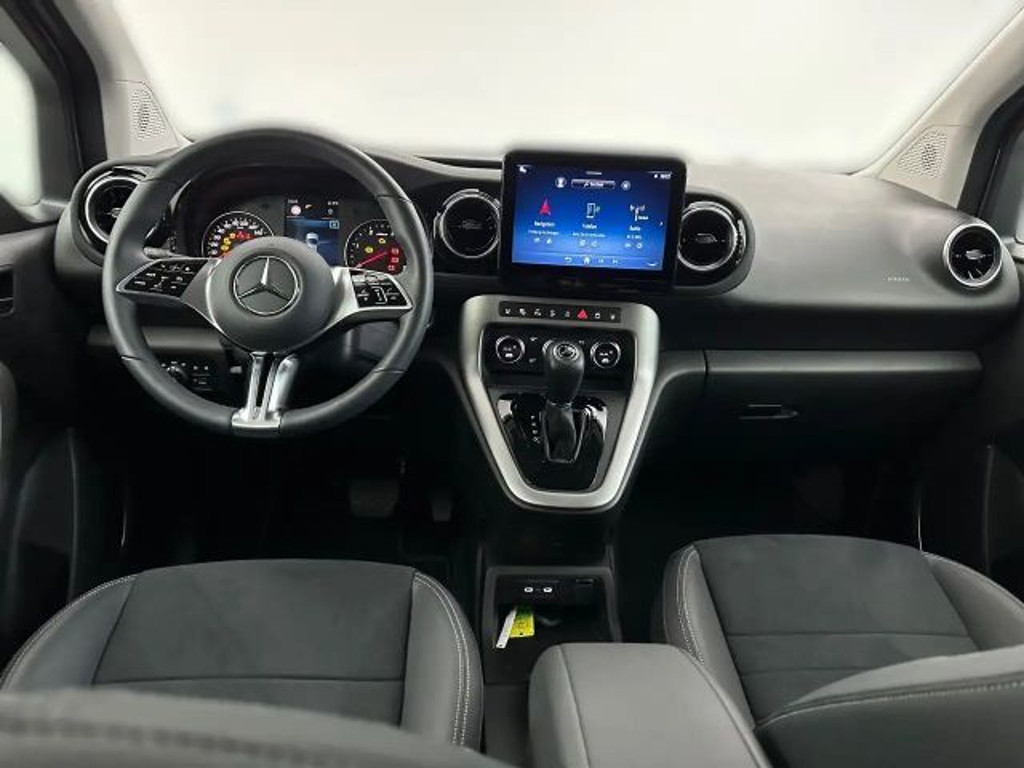 Mercedes-Benz T 180