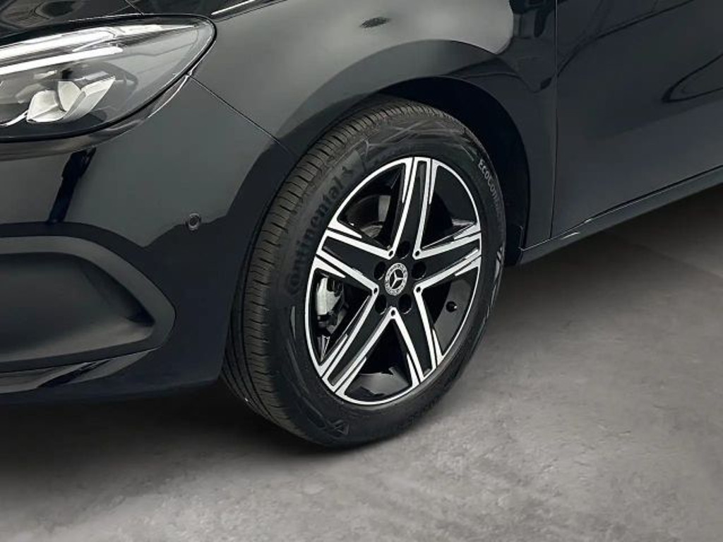 Mercedes-Benz T 180