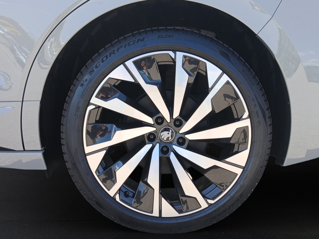 Skoda Enyaq iV