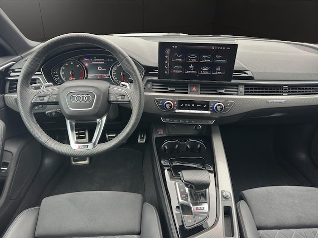 Audi RS4