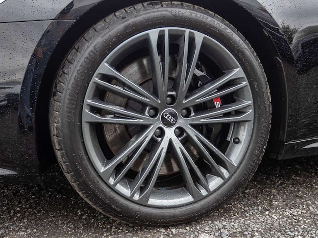 Audi S7