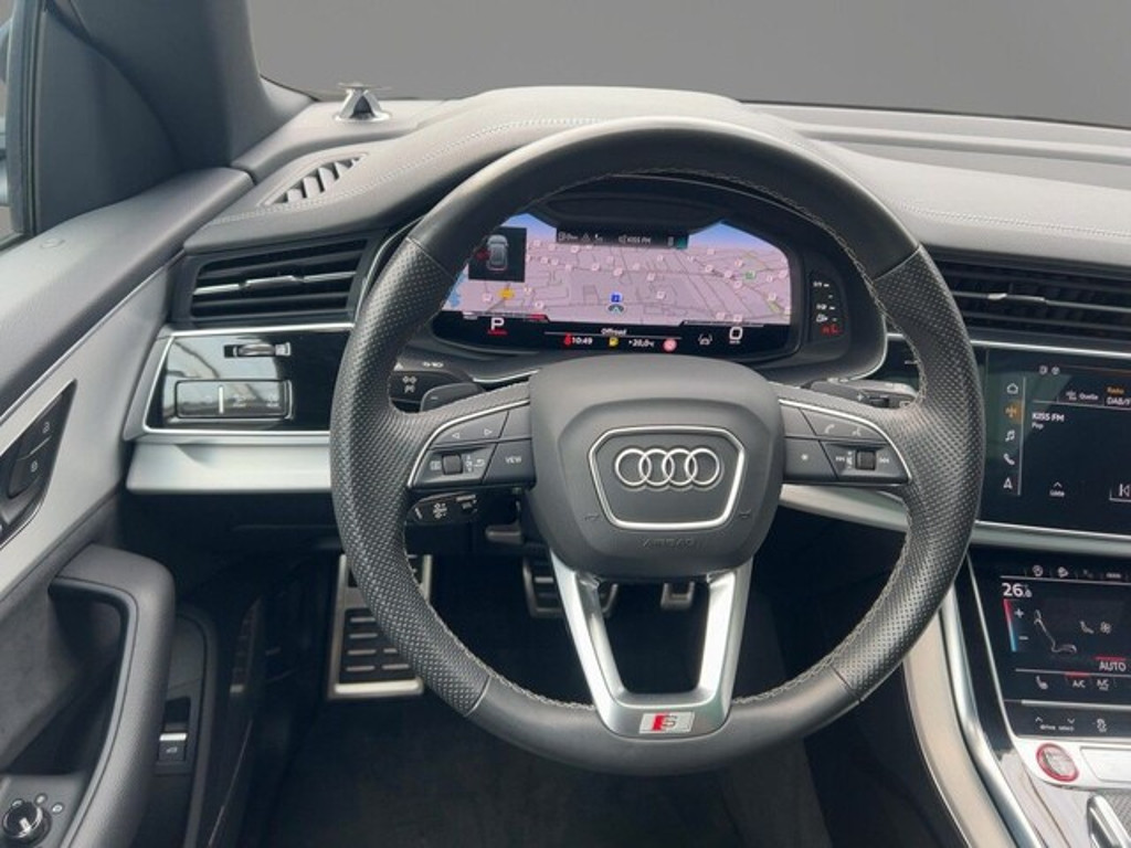 Audi SQ8