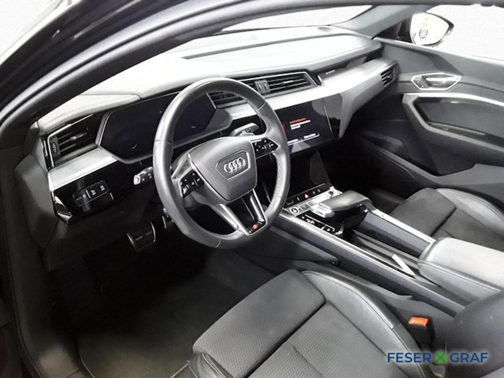 Audi Q8 e-tron