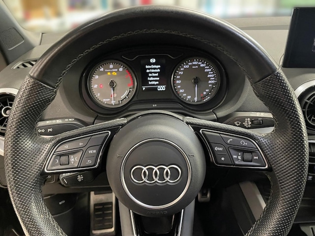 Audi SQ2