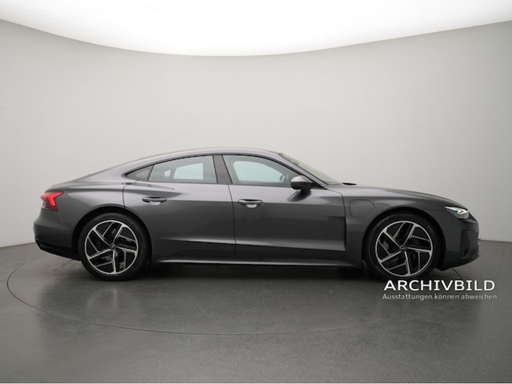 Audi e-tron GT