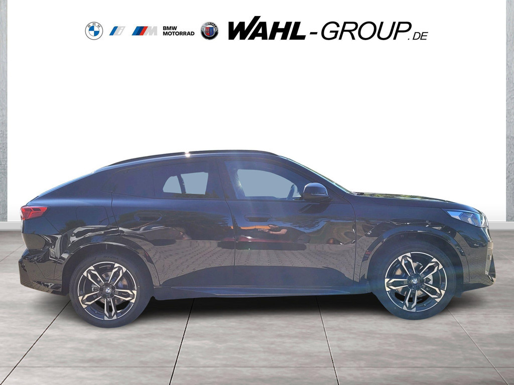 BMW iX2