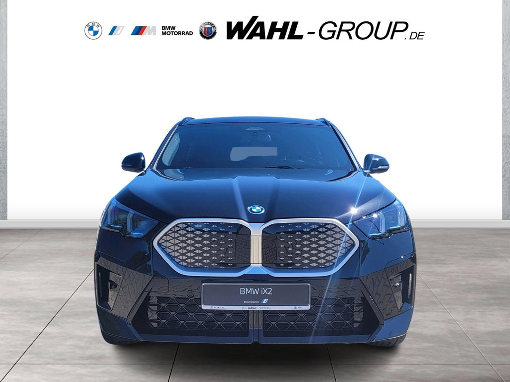 BMW iX2