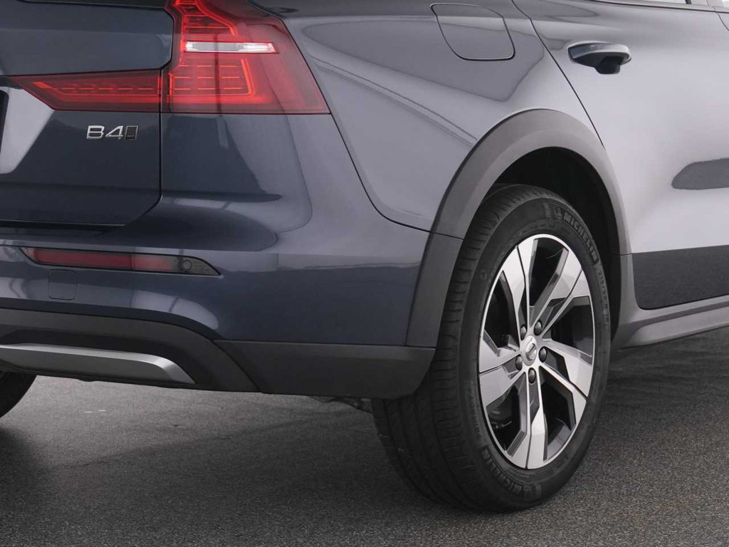 Volvo V60 Cross Country
