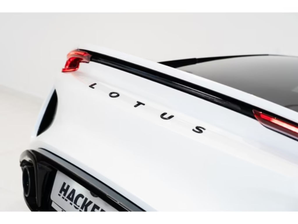 Lotus Emira