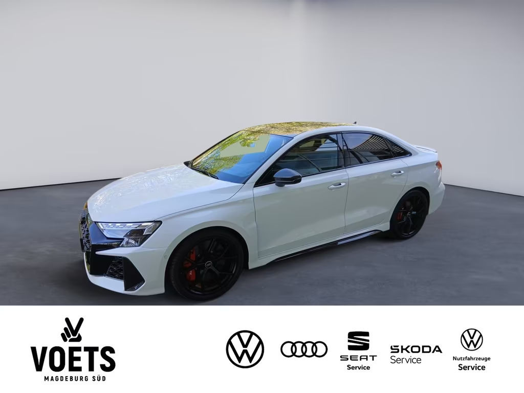 Audi RS3 Sedan S-Tronic