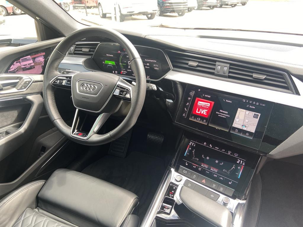Audi e-tron