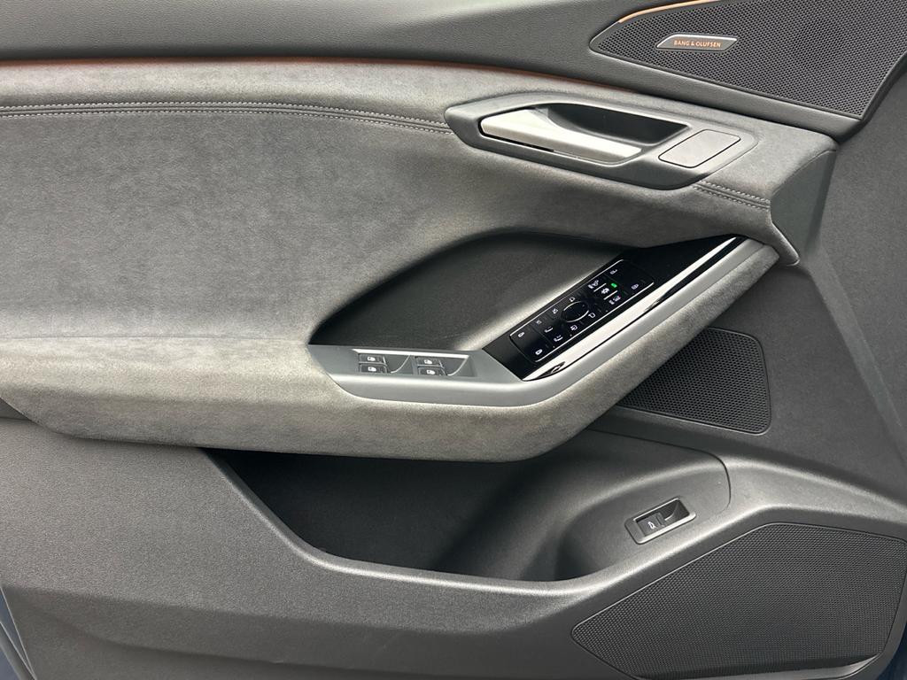 Audi SQ6 e-tron