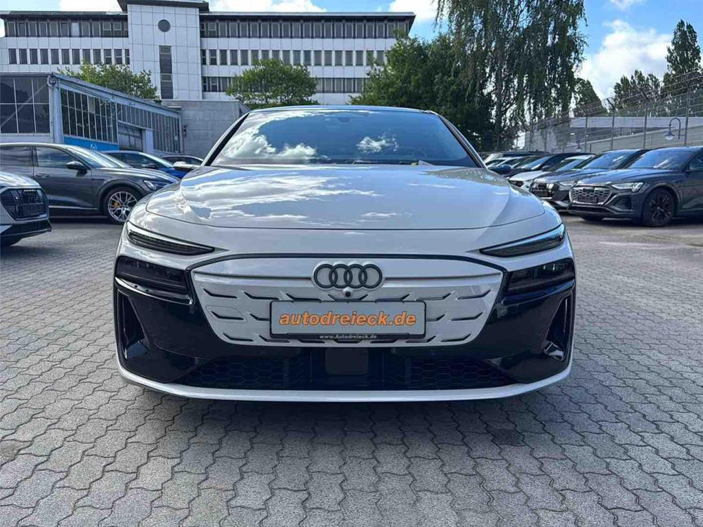 Audi S6 e-tron