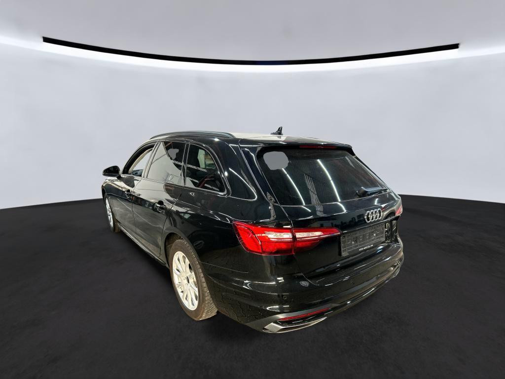 Audi A4 Avant S-Tronic 35 TFSI
