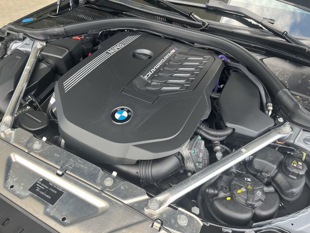 BMW M440