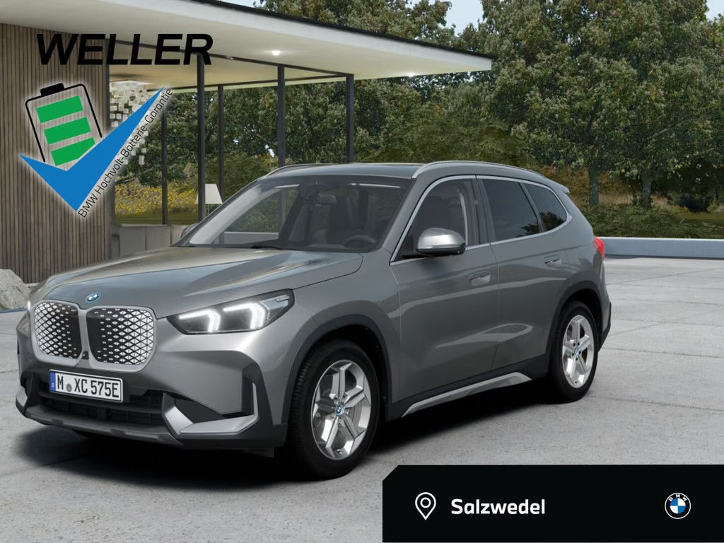 BMW iX1 xDrive30
