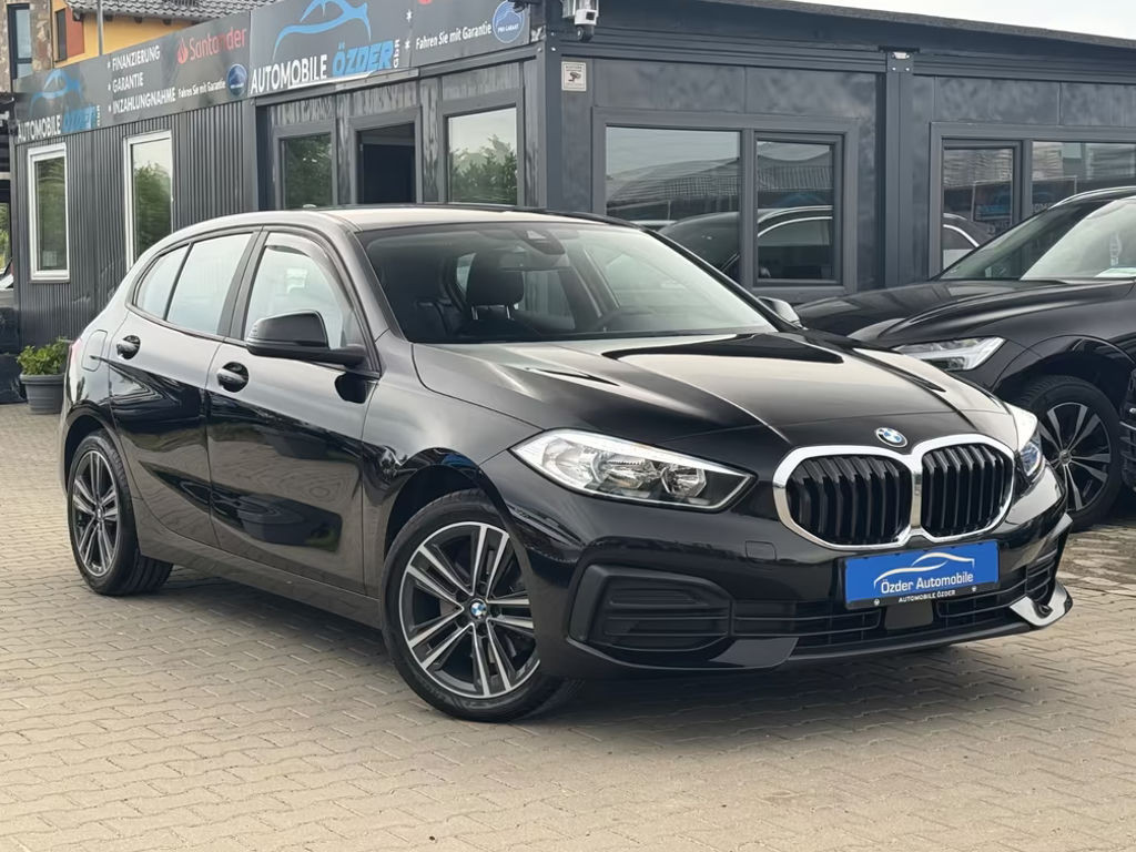 BMW 1 Serie 116 Advantage pakket Sedan 116d