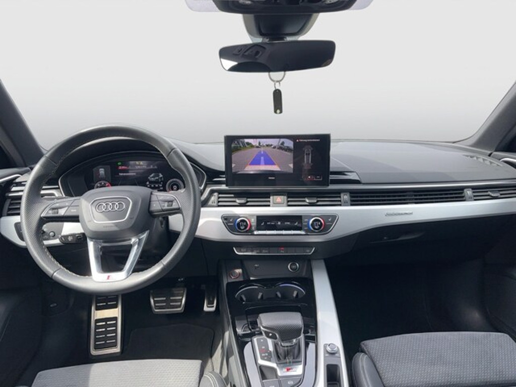 Audi S4