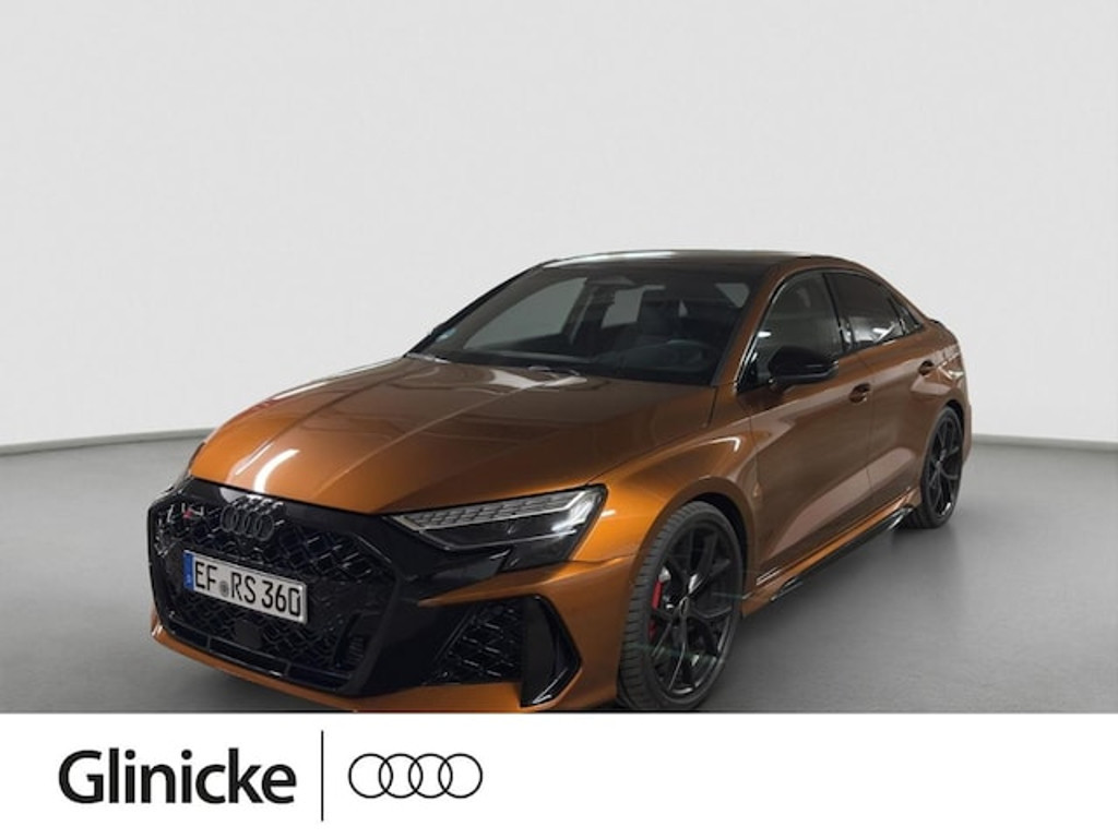 Audi RS3 Sedan Quattro S-Tronic