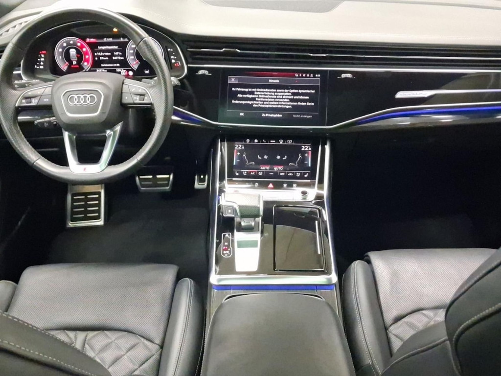 Audi SQ8
