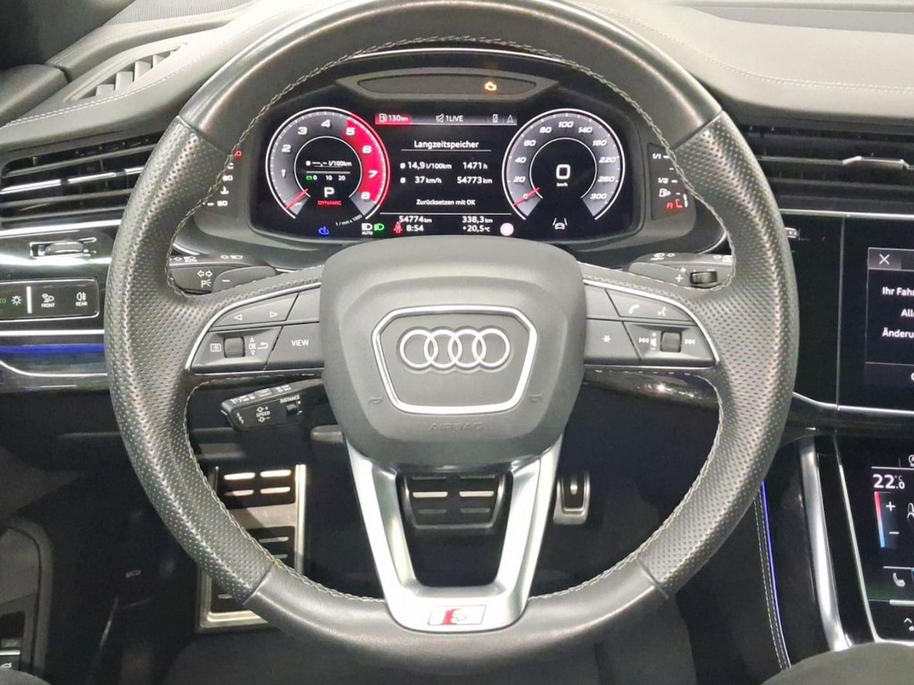 Audi SQ8