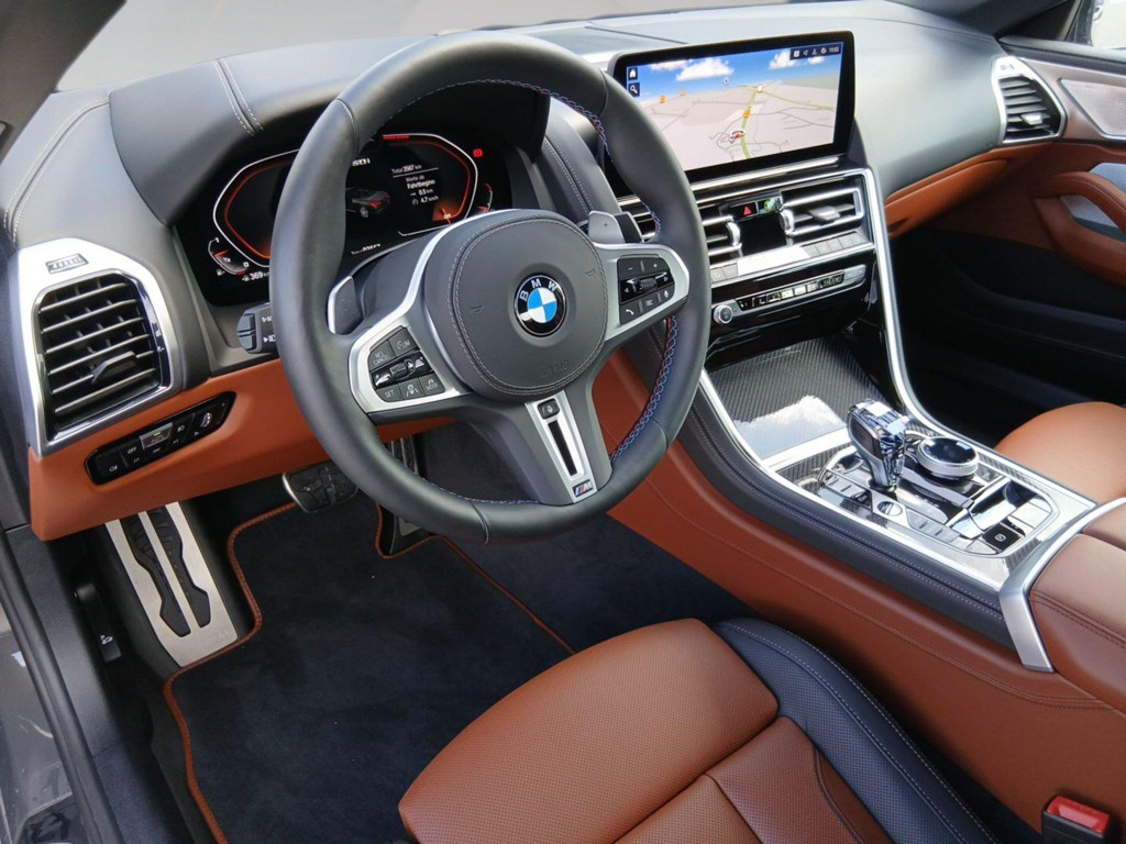 BMW M850