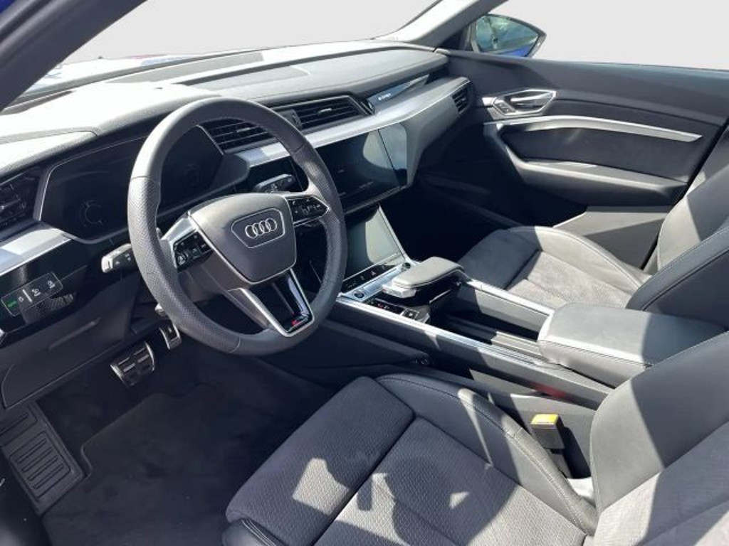 Audi Q8 e-tron