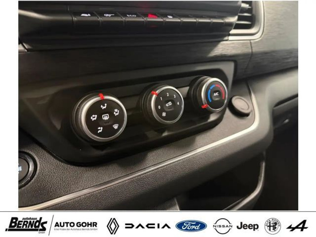 Nissan Primastar
