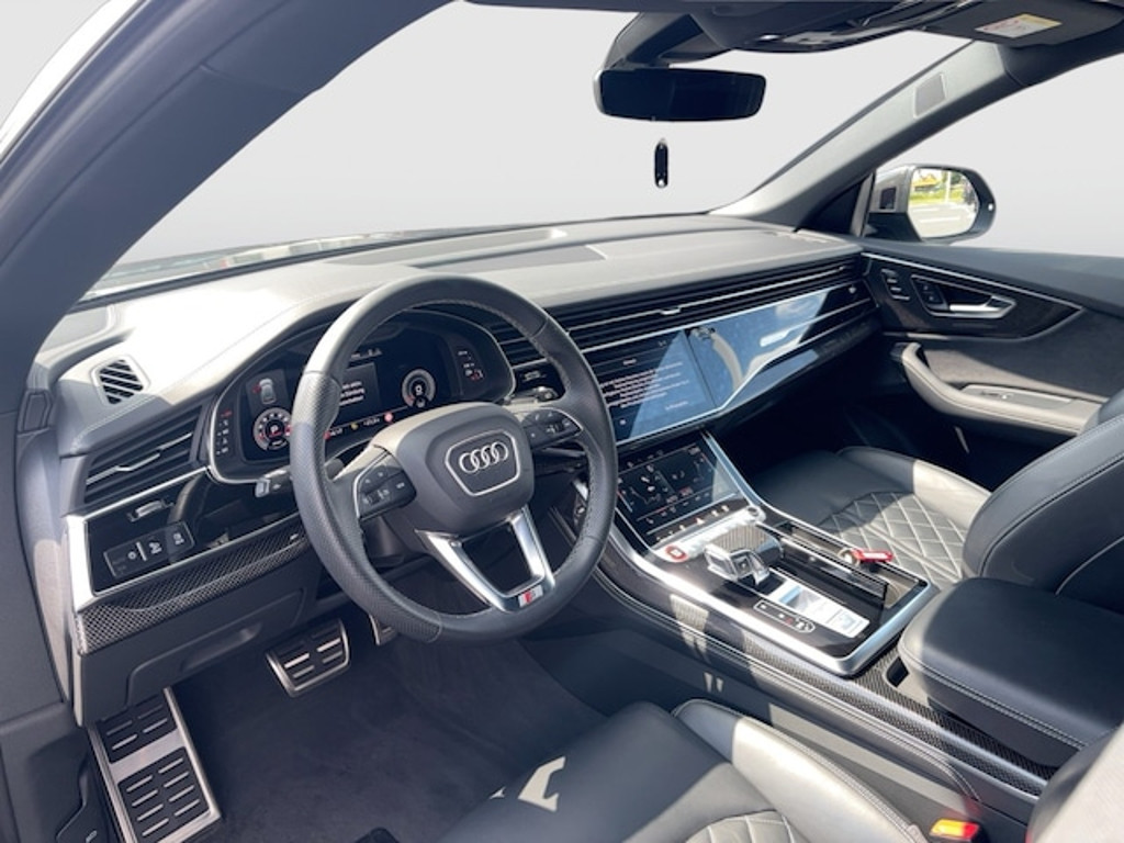 Audi SQ8
