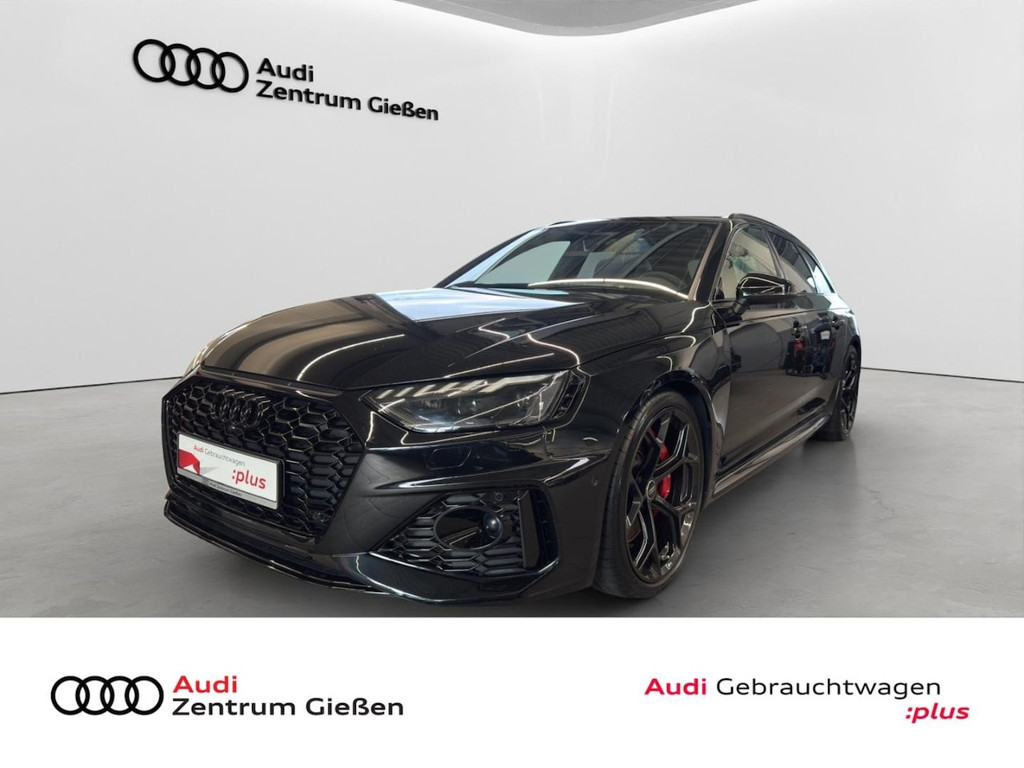 Audi RS4 Avant Quattro