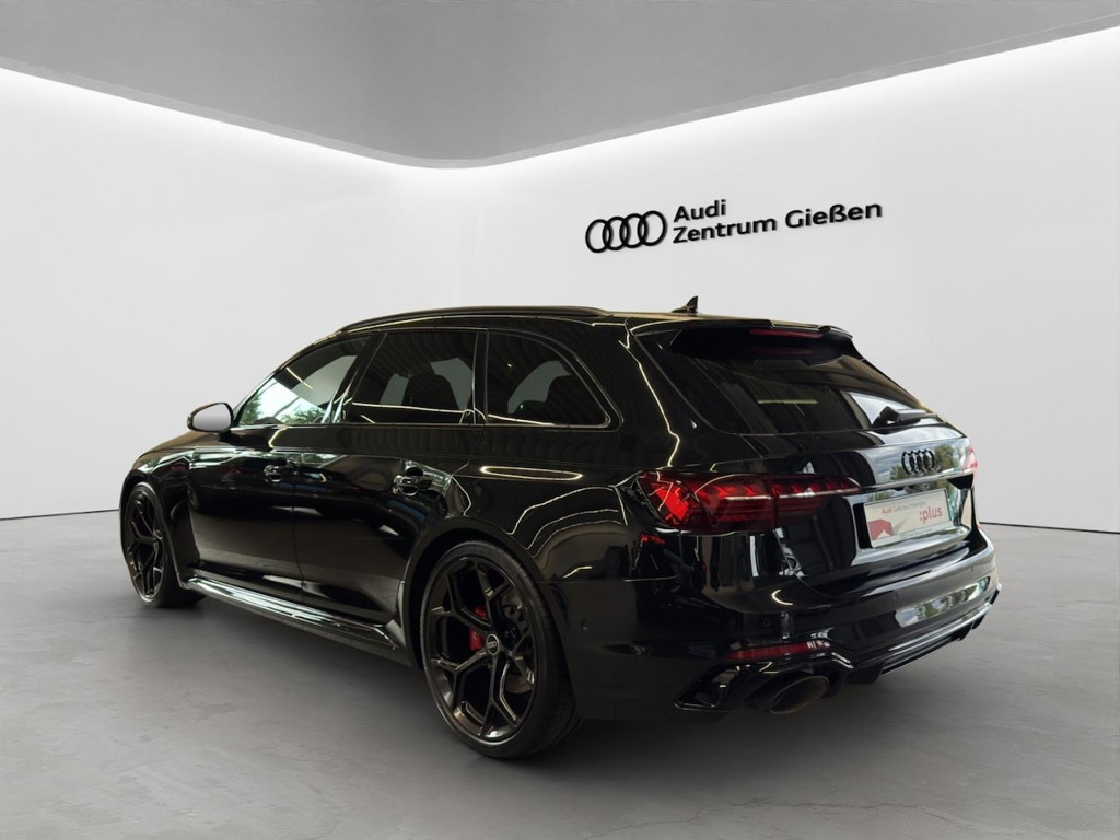 Audi RS4