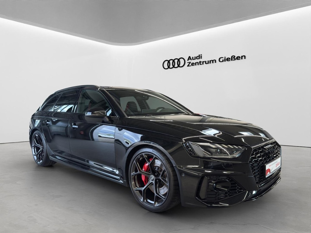 Audi RS4