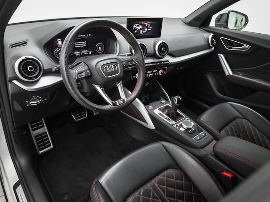 Audi SQ2