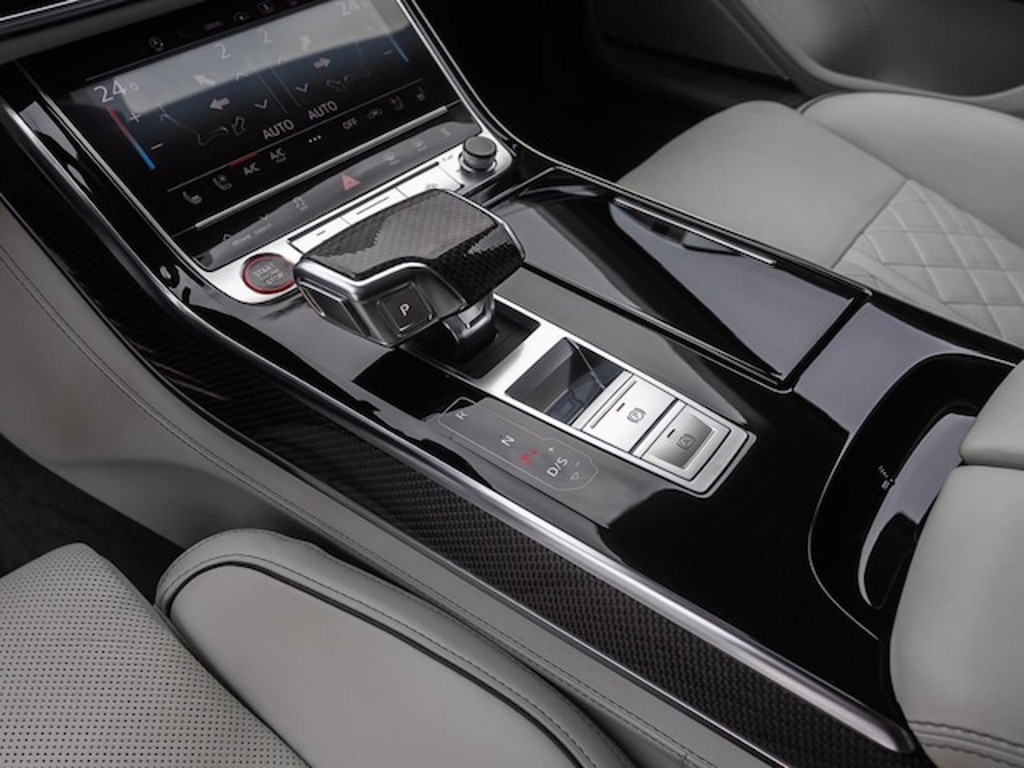Audi S8