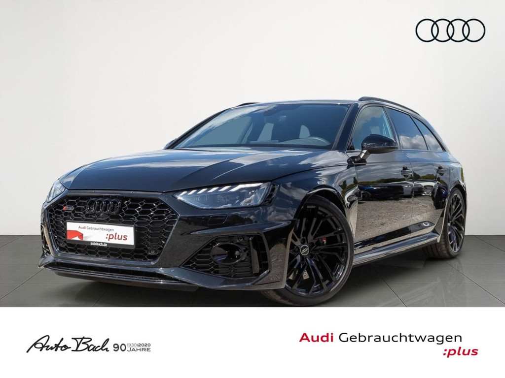 Audi RS4 Avant Quattro