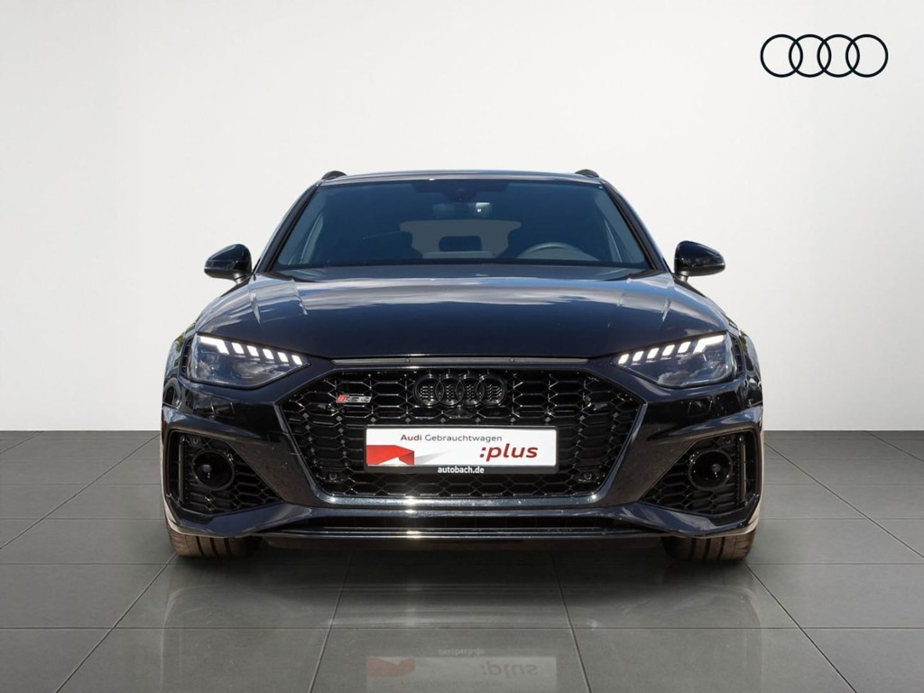 Audi RS4