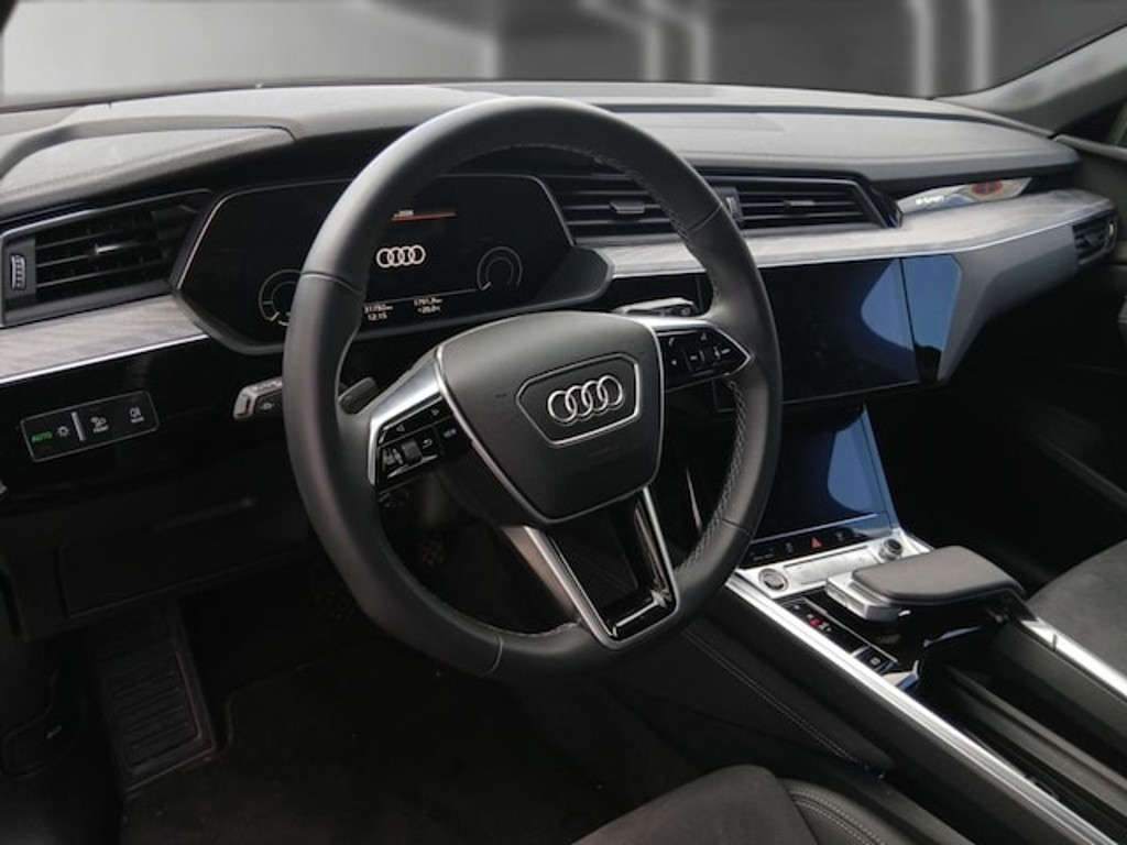 Audi Q8 e-tron