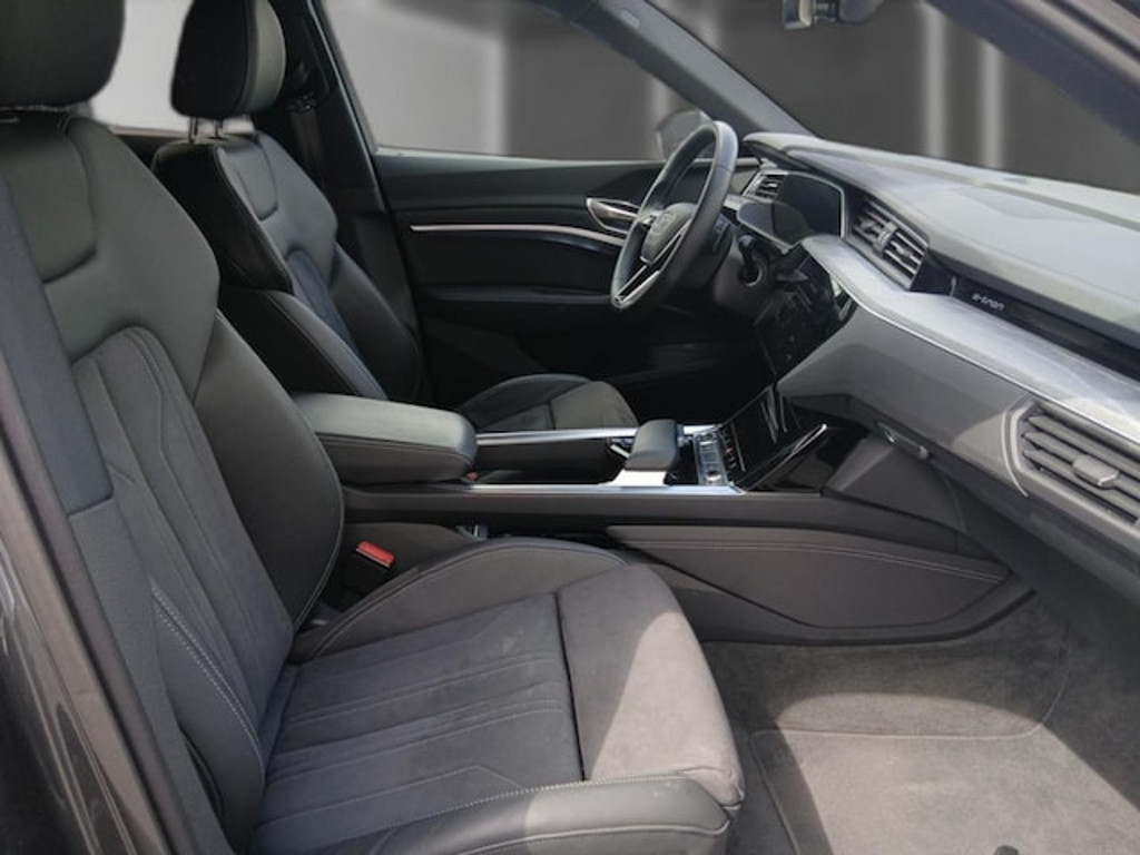 Audi Q8 e-tron
