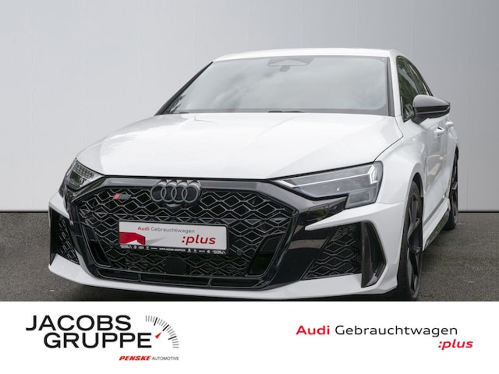 Audi RS3 Sportback Quattro S-Tronic
