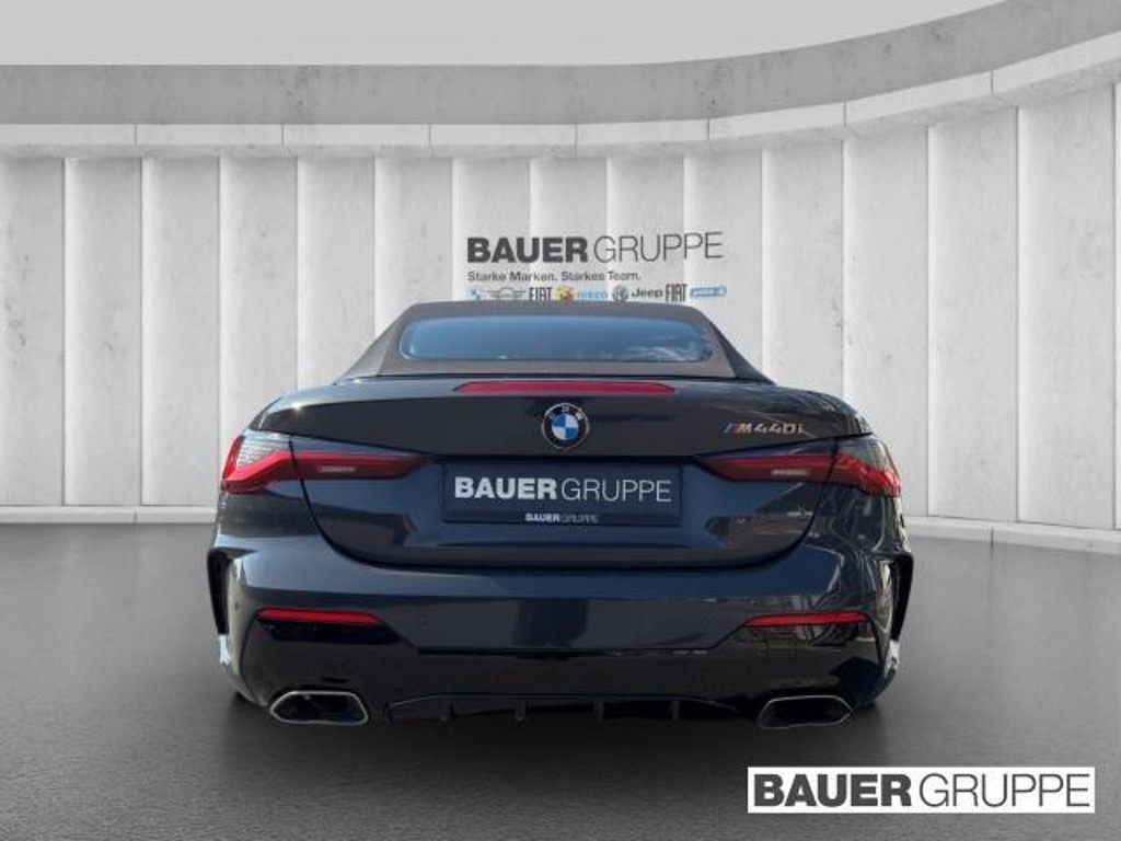 BMW M440