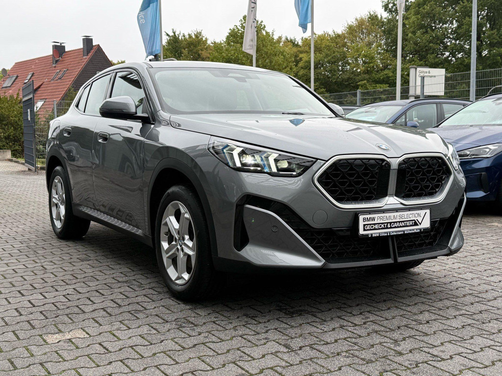 BMW X2