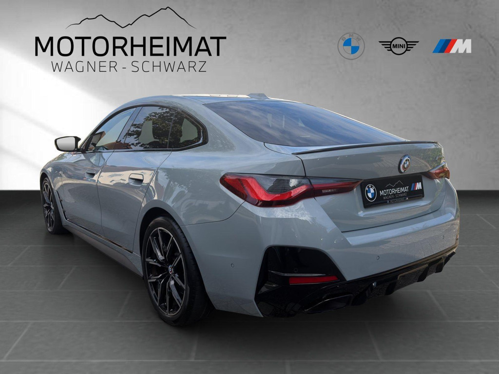 BMW M440