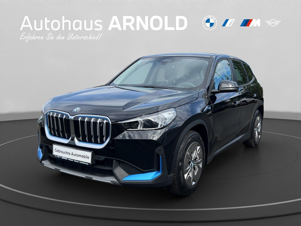 BMW iX1 xDrive30