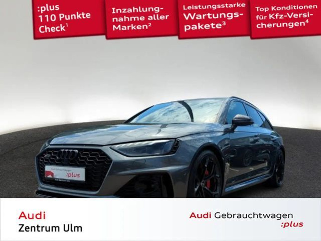 Audi RS4 Quattro Competition