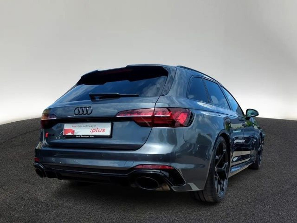 Audi RS4
