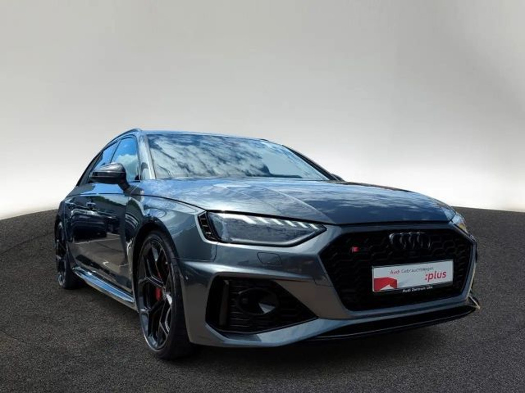 Audi RS4